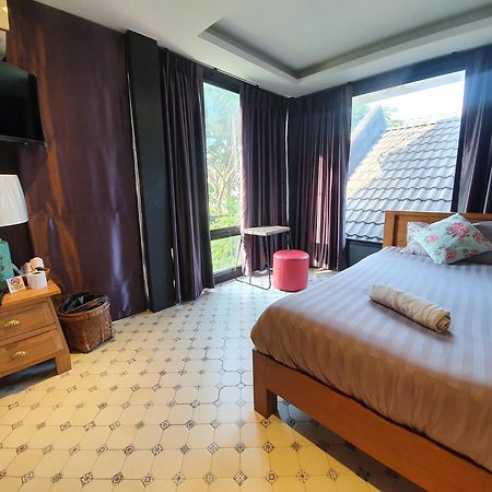 Baan Wualamphong บ้านวัวลำพอง Бангкок Номер фото